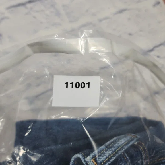 Levis 501 Premium MENS 30X32 Big E Jeans Blue Denim Straight Button Fly - Picture 13 of 13